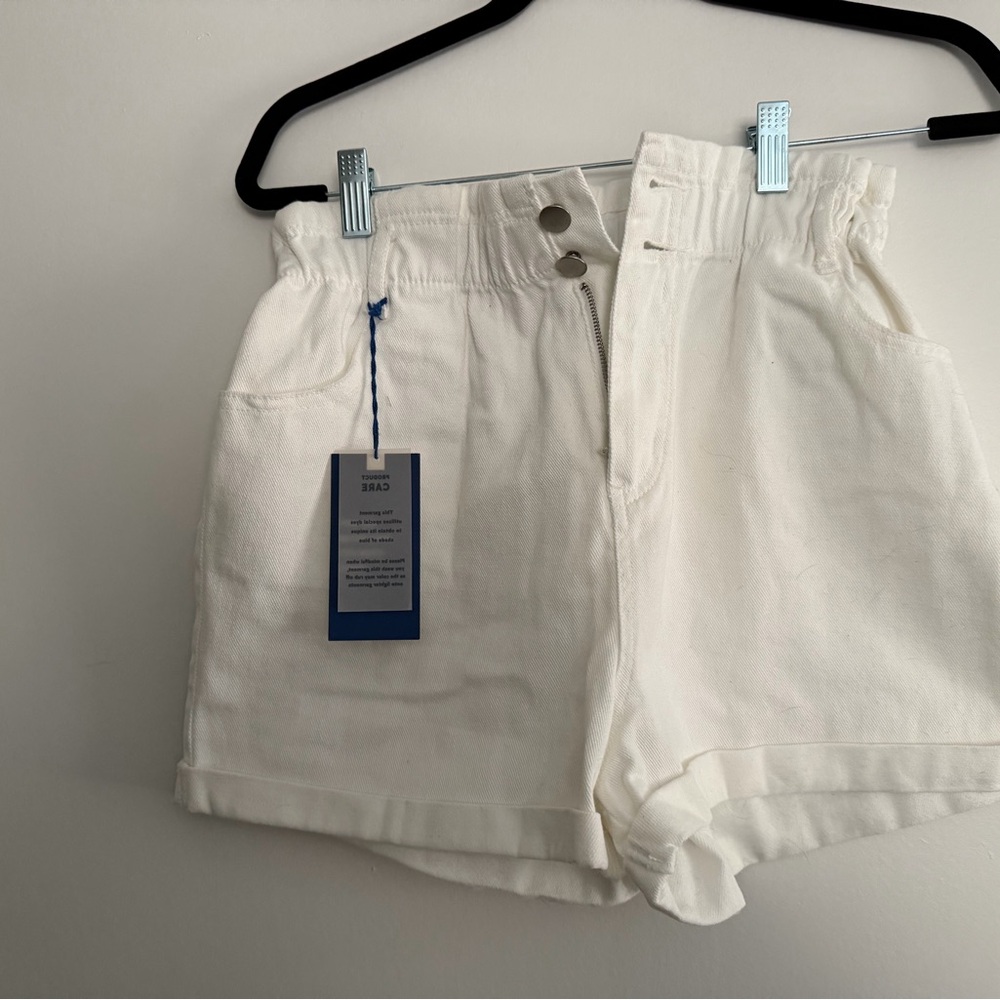 Love Tree White High-Waist Paperbag Shorts